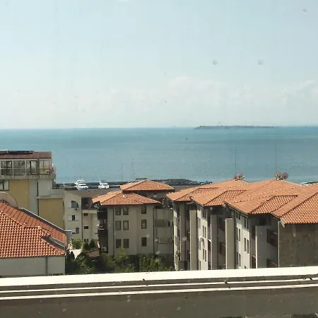 Dom-el Real 3 - Apartment