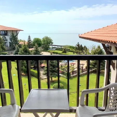 Apartment Dom-el Real 3 - *