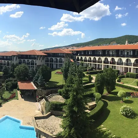 Dom-el Real 3 - Apartment *