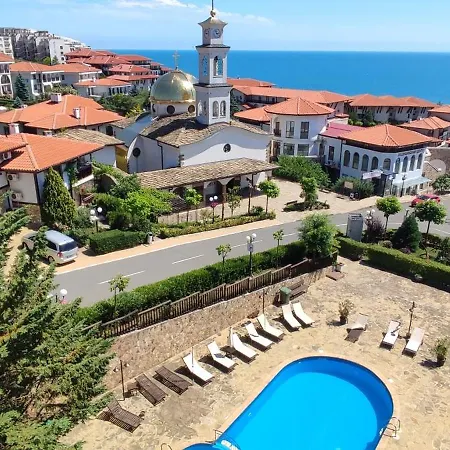 Apartment Dom-el Real 3 -