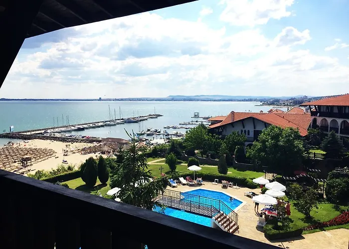 Apartment Dom-el Real 3 - *