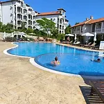 Dom-el Real 3 - Апартаменты *