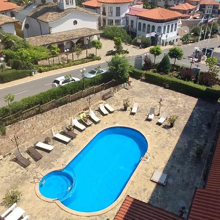 Dom-el Real 3 - Apartament