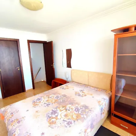 дом-ел реал апартментс 3 - влас * Свети Влас