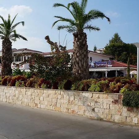 дом-ел реал апартментс 3 - влас *