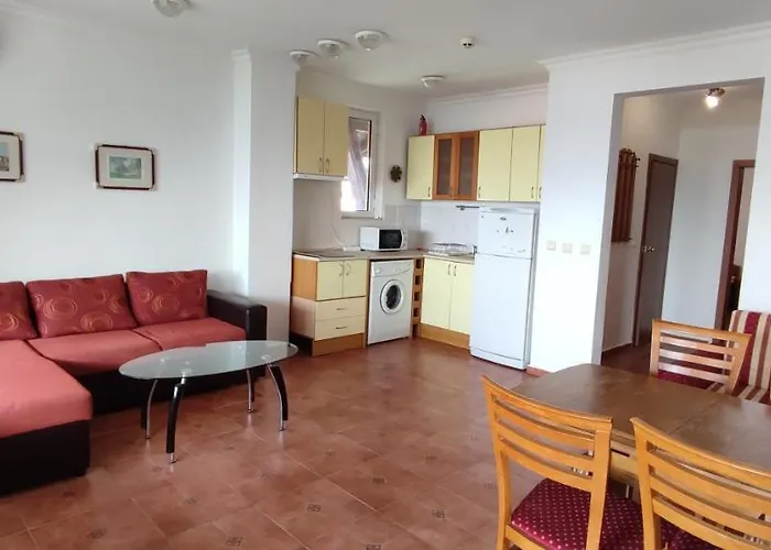 Dom-el Real 3 - Apartament *