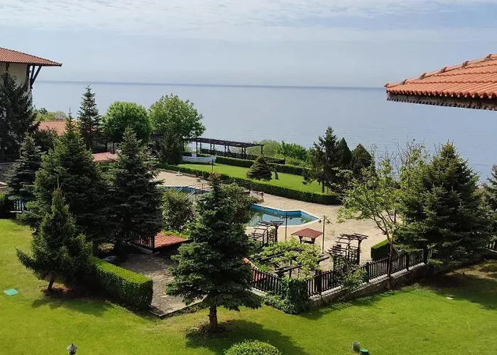 Dom-el Real 3 - Апартаменты