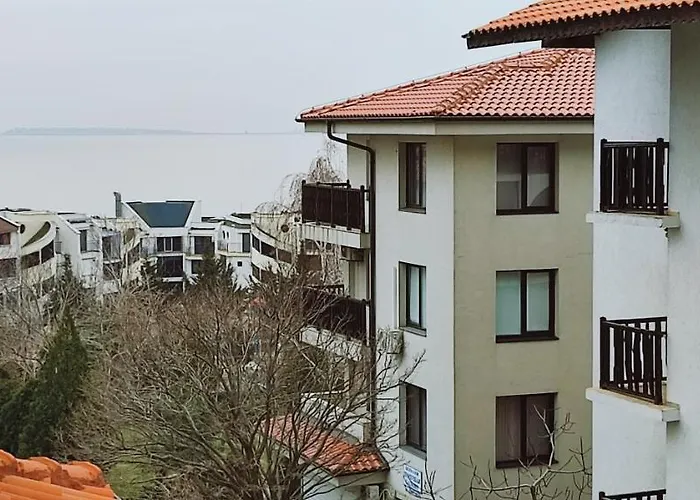 Dom-el Real 3 - * Święty Włas